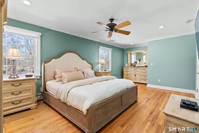 10 Foxwood Road, Trumbull, CT 06611 - Photo 20