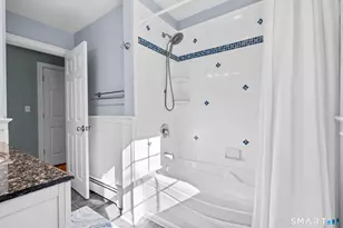 10 Foxwood Rd, Trumbull, CT 06611 - Photo 32