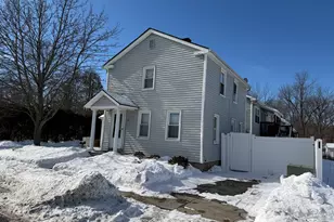 57 Chapel St, Wallingford, CT 06492 - Photo 2