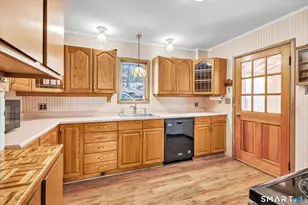 61 Soundview Ave, Shelton, CT 06484 - Photo 12