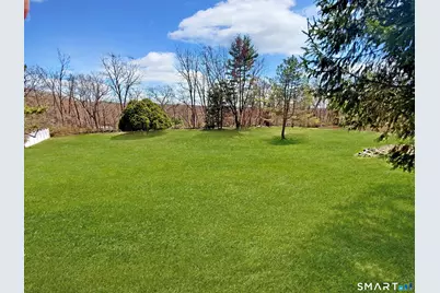 61 Soundview Avenue, Shelton, CT 06484 - Photo 2
