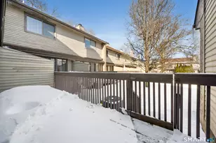 2289 Bedford St, Stamford, CT 06905 - Photo 12