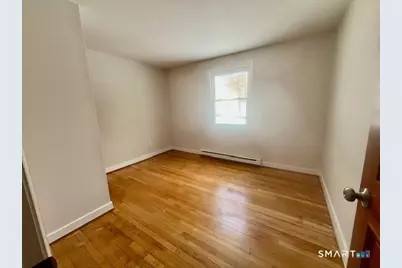 32 Latimer Drive, East Lyme, CT 06333 - Photo 12