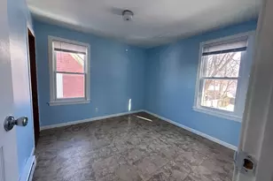 24 Rocky Hill Ave, New Britain, CT 06051 - Photo 2