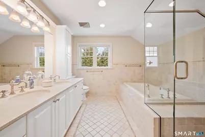 239 Silvermine Avenue, Norwalk, CT 06850 - Photo 18