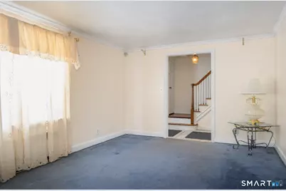 39 Burlington Street, Hartford, CT 06112 - Photo 10