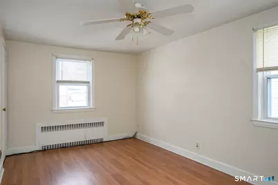 39 Burlington Street, Hartford, CT 06112 - Photo 24