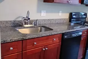 23 Williams St, Norwich, CT 06360 - Photo 4