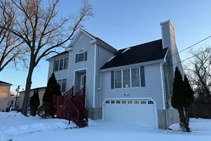 156 3rd Ave, West Haven, CT 06516 - Photo 2