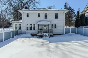 41 Park Pl, Meriden, CT 06451 - Photo 4