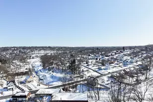 41 Park Pl, Meriden, CT 06451 - Photo 8