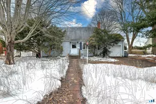 22 Lynmoor St, Milford, CT 06460 - Photo 6