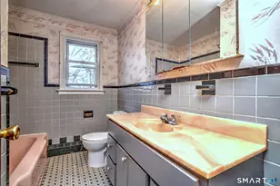 22 Lynmoor St, Milford, CT 06460 - Photo 24