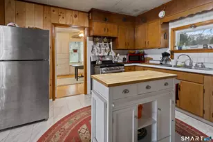 37 Cady St, Killingly, CT 06239 - Photo 4