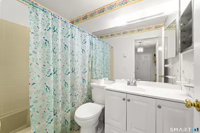 180 Colonial Road #APT A2, Stamford, CT 06906 - Photo 18