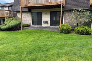 180 Colonial Rd, Stamford, CT 06906 - Photo 2