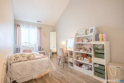 32 Deer Run #32, Bethel, CT 06801 - Photo 10