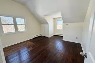 114 Albright Ave, Stratford, CT 06614 - Photo 8