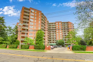 91 Strawberry Hill Ave, Stamford, CT 06902 - Photo 2