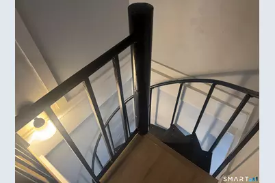 352 Hotchkiss Road, Orange, CT 06477 - Photo 10