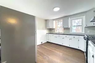 167 N Hoadley St, Naugatuck, CT 06770 - Photo 6