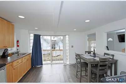 10 Ells Street, Ansonia, CT 06401 - Photo 4