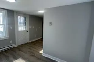 1 Hickory St, Bristol, CT 06010 - Photo 4