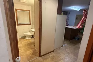 2 Sharren Ln, Enfield, CT 06082 - Photo 10