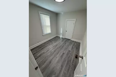 67 Hanford Avenue, Bridgeport, CT 06605 - Photo 10