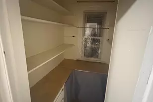 31 Coe St, Waterbury, CT 06704 - Photo 2