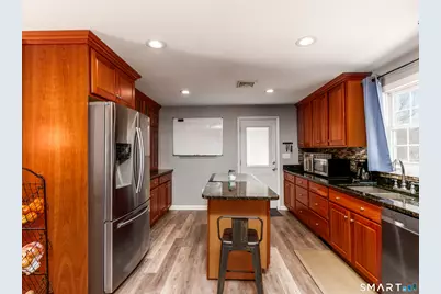 190 Elmwood Drive, Meriden, CT 06450 - Photo 14