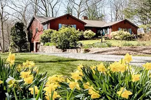 45 Princes Pine Rd, Norwalk, CT 06850 - Photo 2