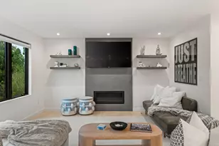 200 Hillspoint Rd, Westport, CT 06880 - Photo 10