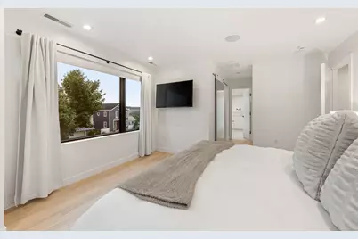 200 Hillspoint Road, Westport, CT 06880 - Photo 26