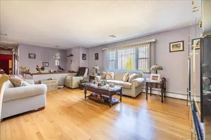 810 Roosevelt Dr, Derby, CT 06418 - Photo 4