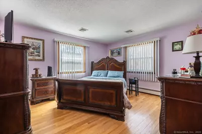 810 Roosevelt Drive, Derby, CT 06418 - Photo 14