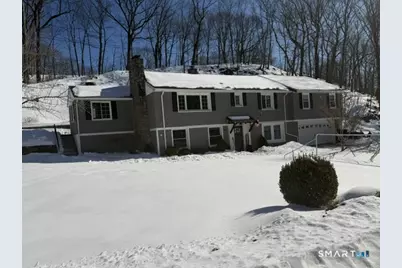 826 Dogburn Road, Orange, CT 06477 - Photo 2