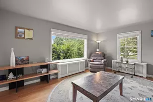 22 Beverly Rd, Trumbull, CT 06611 - Photo 4