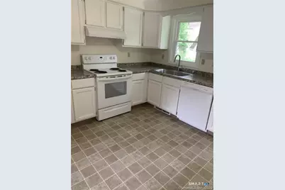 44 Elizabeth Street #D, Kent, CT 06875 - Photo 2