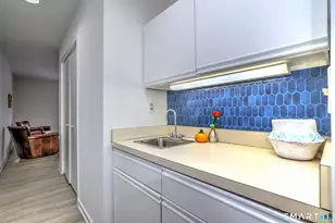 690 Forest Rd, West Haven, CT 06516 - Photo 16