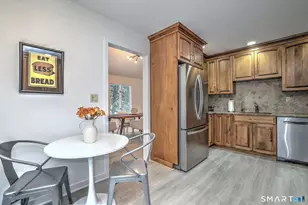 690 Forest Rd, West Haven, CT 06516 - Photo 20