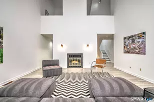 690 Forest Rd, West Haven, CT 06516 - Photo 4