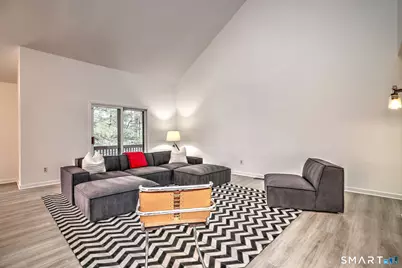 690 Forest Road #651, West Haven, CT 06516 - Photo 8