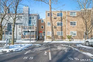 14 Newtown Rd, Danbury, CT 06810 - Photo 20