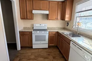 7 Grandview Dr, Farmington, CT 06032 - Photo 4