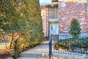 49 Southport Woods Drive, Fairfield, CT 06890 - Photo 2