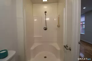 140 State St, New London, CT 06320 - Photo 12