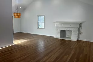 97 Godfrey Rd, Fairfield, CT 06825 - Photo 4