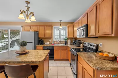 22 Neagle Street, Naugatuck, CT 06770 - Photo 2