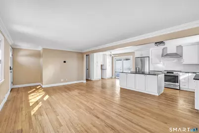 139 Walnut Tree Hill Road, Shelton, CT 06484 - Photo 4